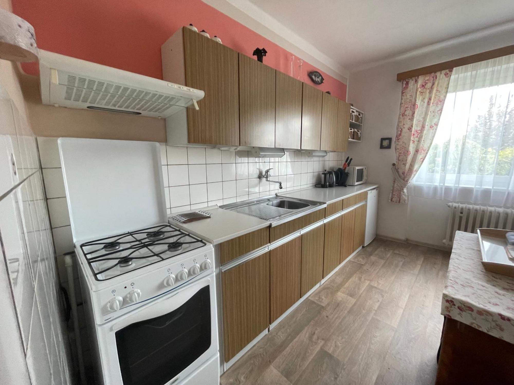 Apartman Pro 4 Osoby Ceska Skalice Ngoại thất bức ảnh