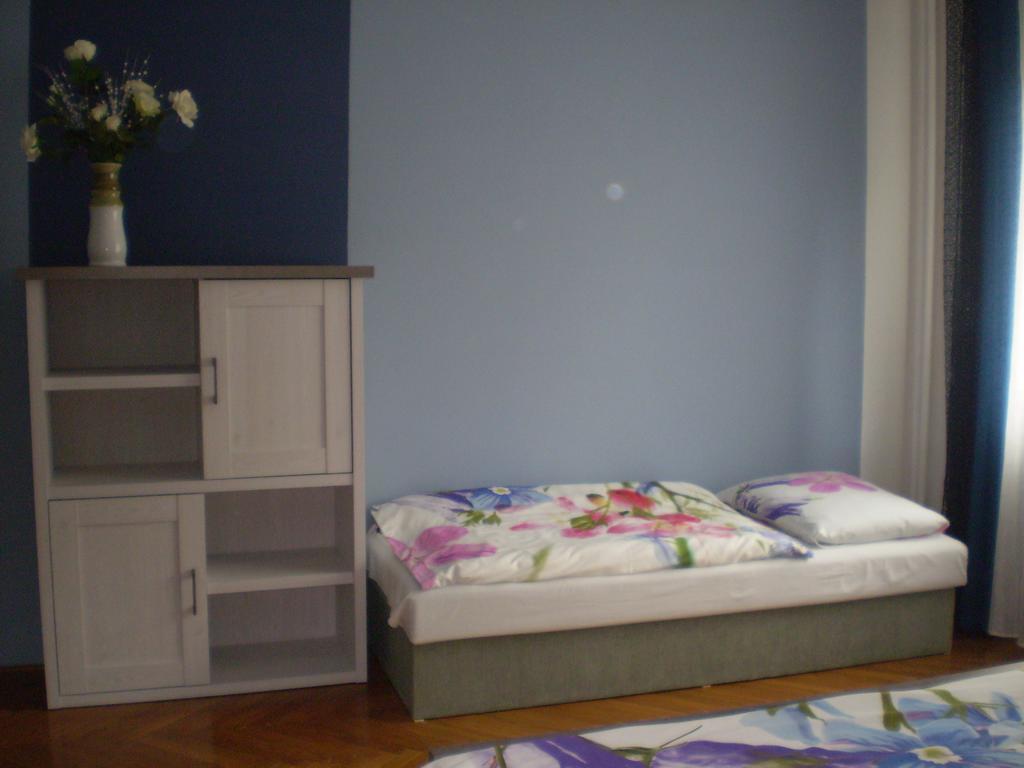 Apartman Pro 4 Osoby Ceska Skalice Phòng bức ảnh